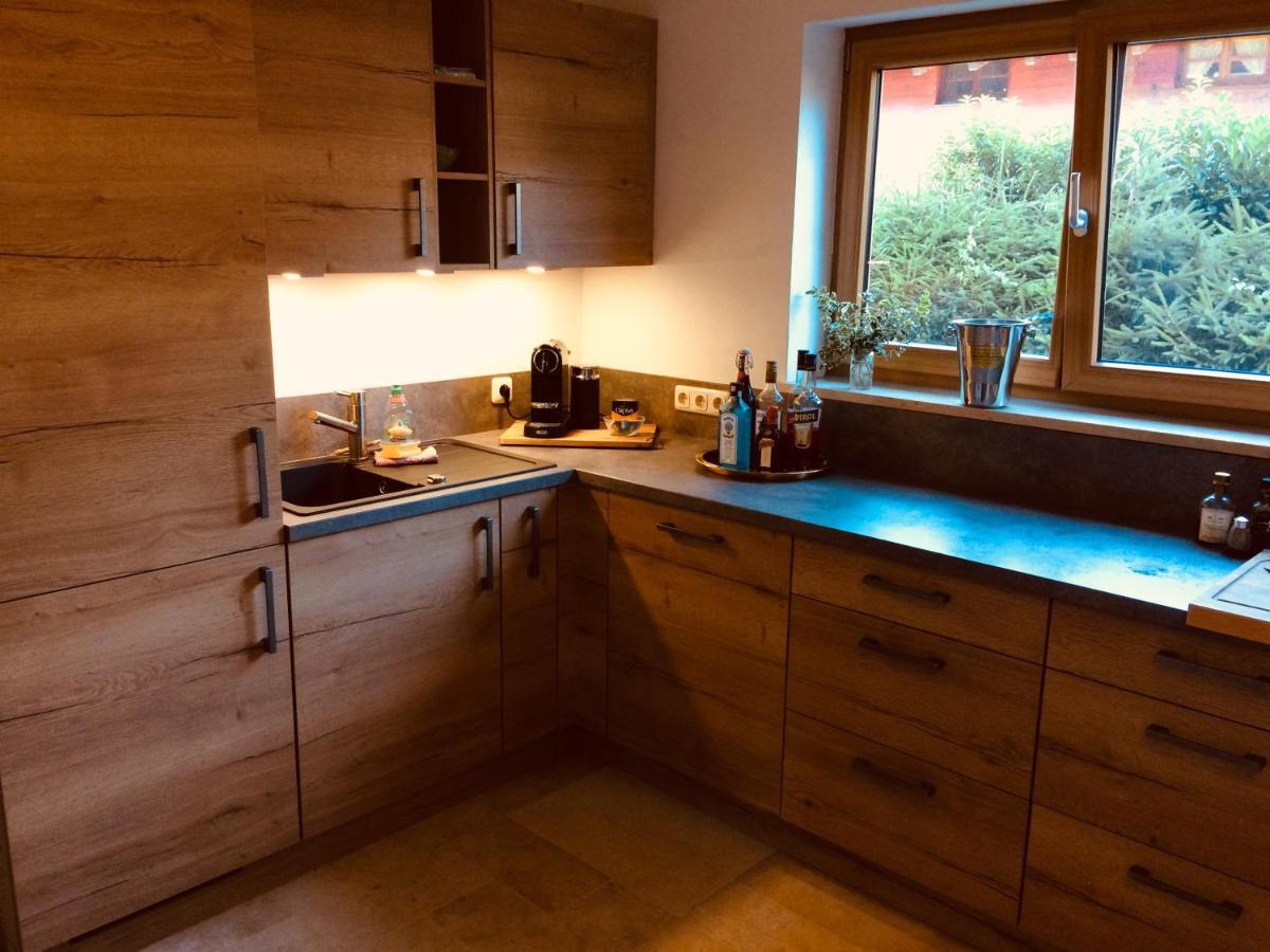 Charmantes Garten-Apartment: Erholung Im Chiemgau Unterwössen Buitenkant foto