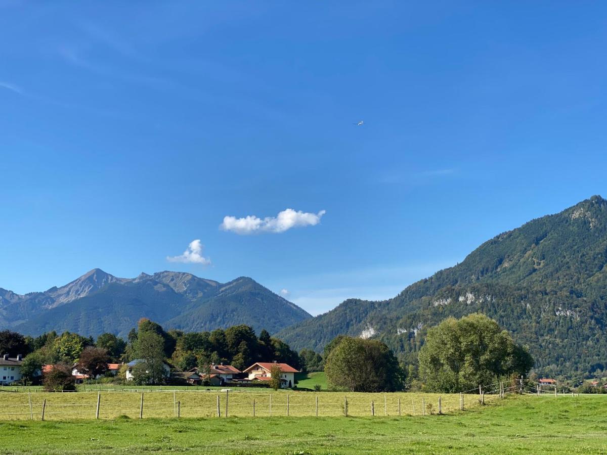 Charmantes Garten-Apartment: Erholung Im Chiemgau Unterwössen Buitenkant foto